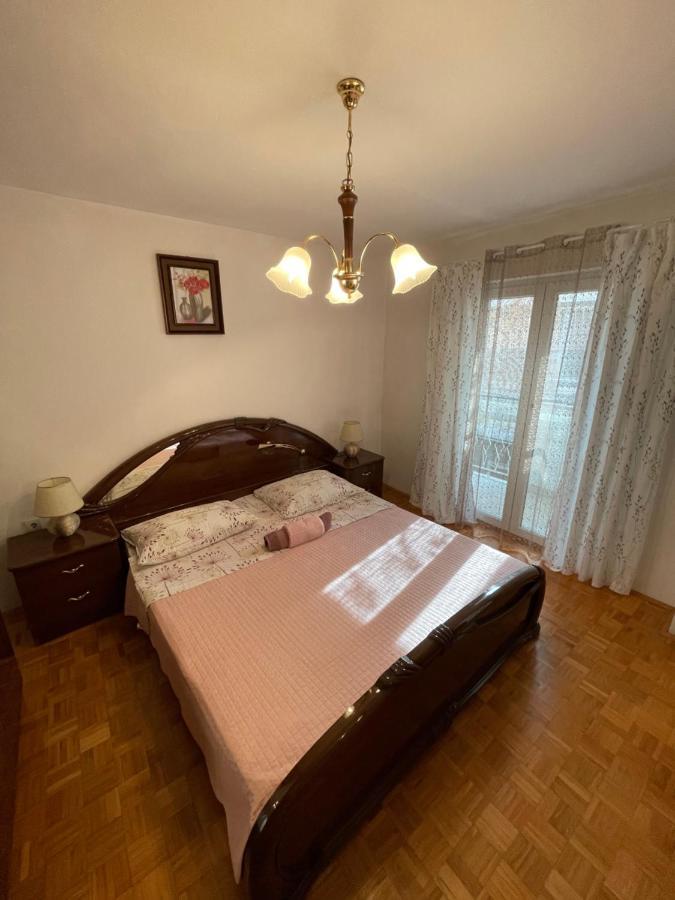 Ivan I Matej Apartments Blace Bagian luar foto