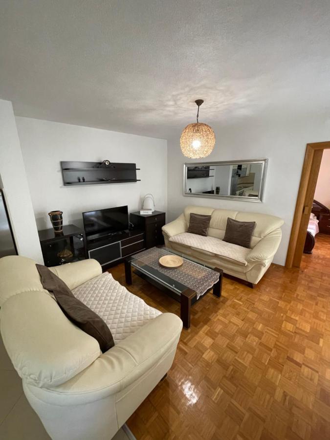 Ivan I Matej Apartments Blace Bagian luar foto