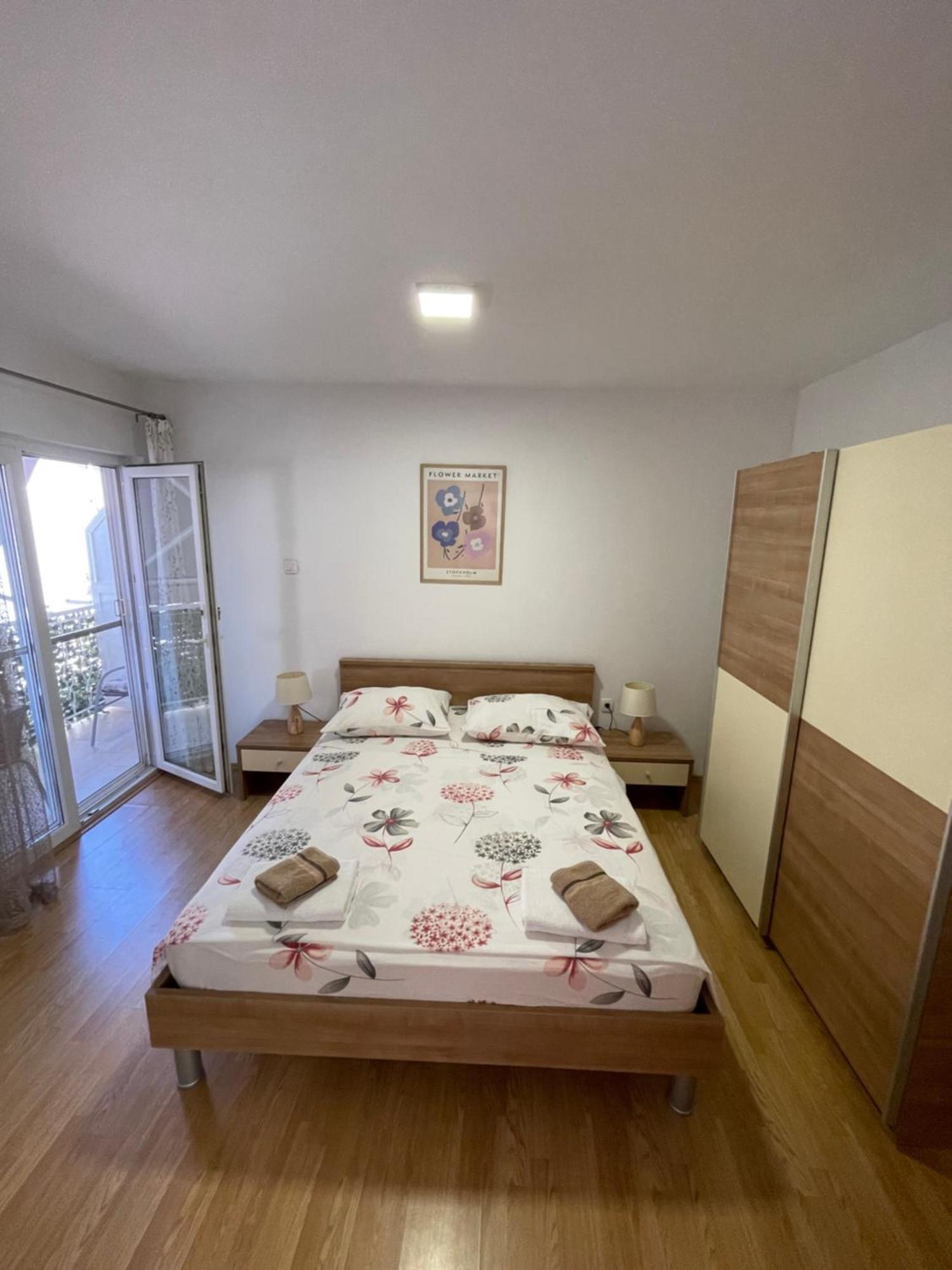 Ivan I Matej Apartments Blace Bagian luar foto
